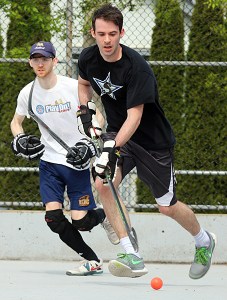 Mario Bartel storyteller blogger photographer road hockey